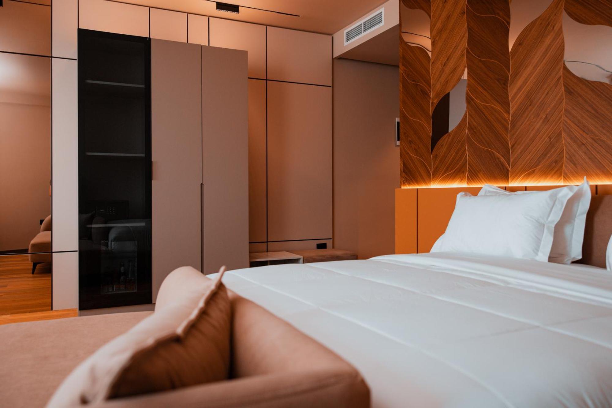 Royal G Deluxe Hotel Škalngur Kültér fotó