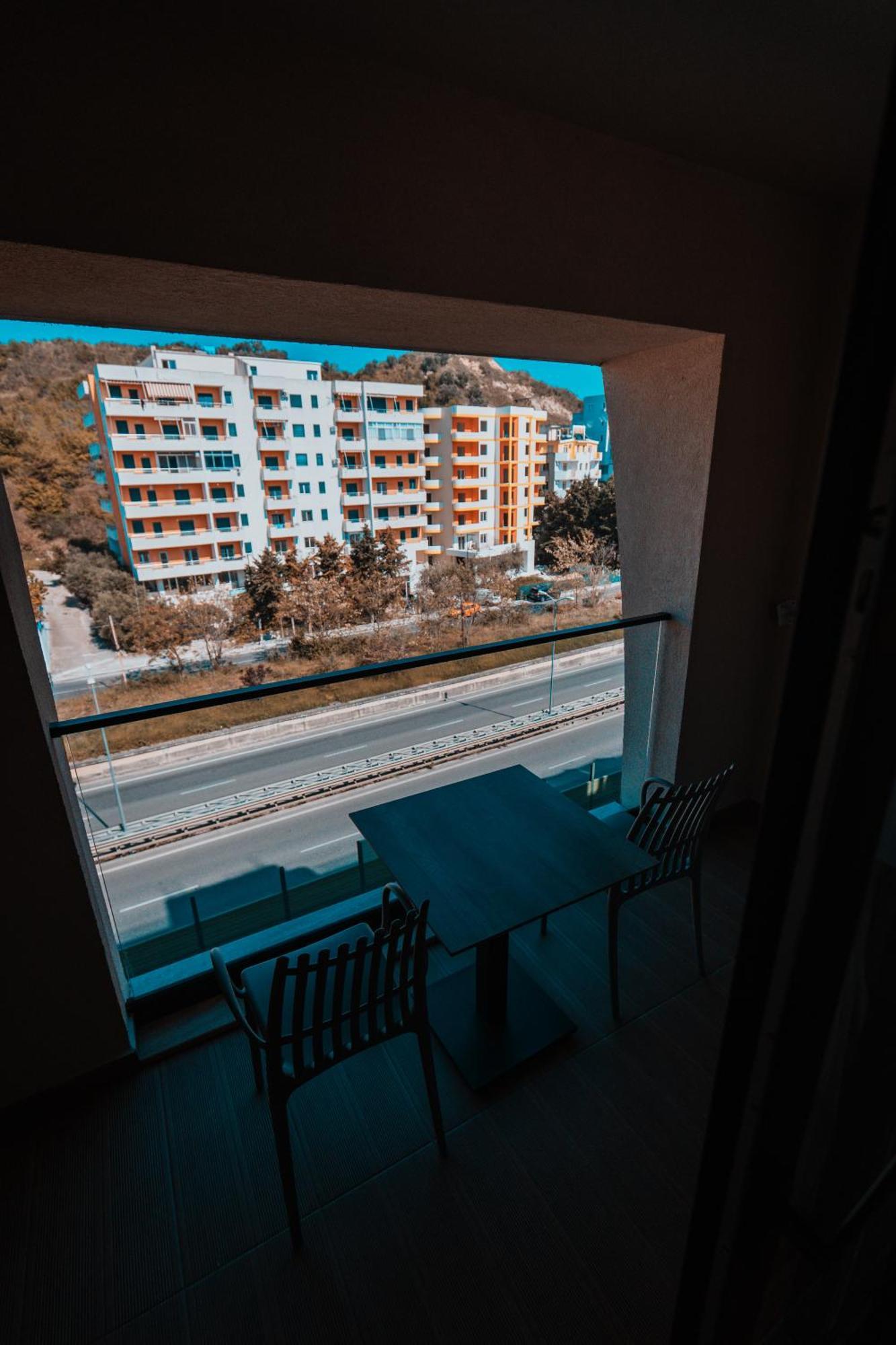 Royal G Deluxe Hotel Škalngur Kültér fotó