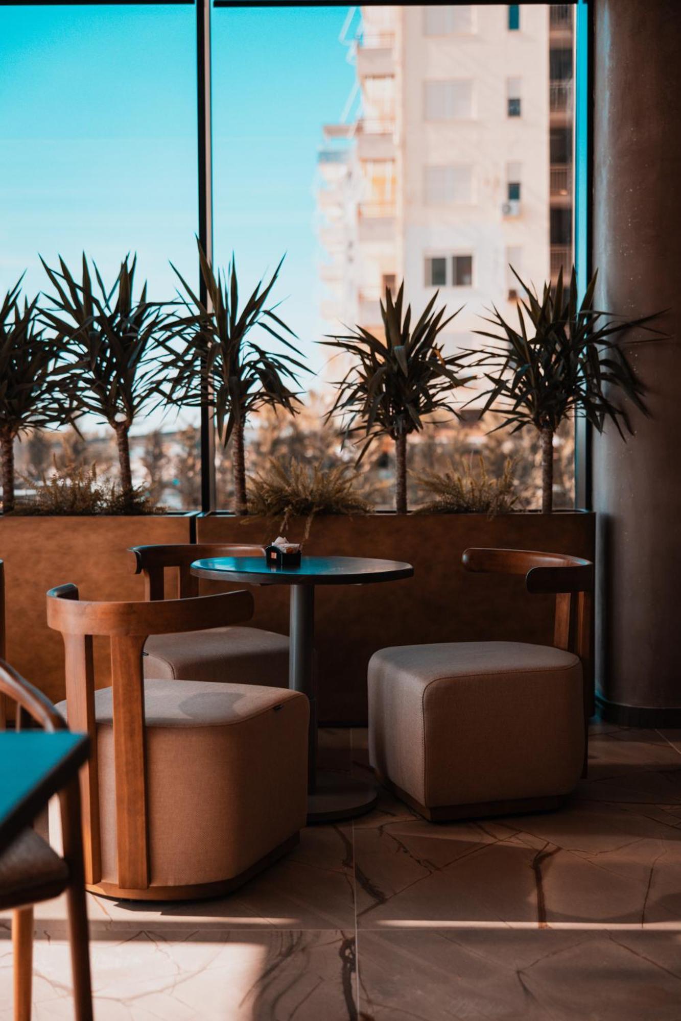Royal G Deluxe Hotel Škalngur Kültér fotó