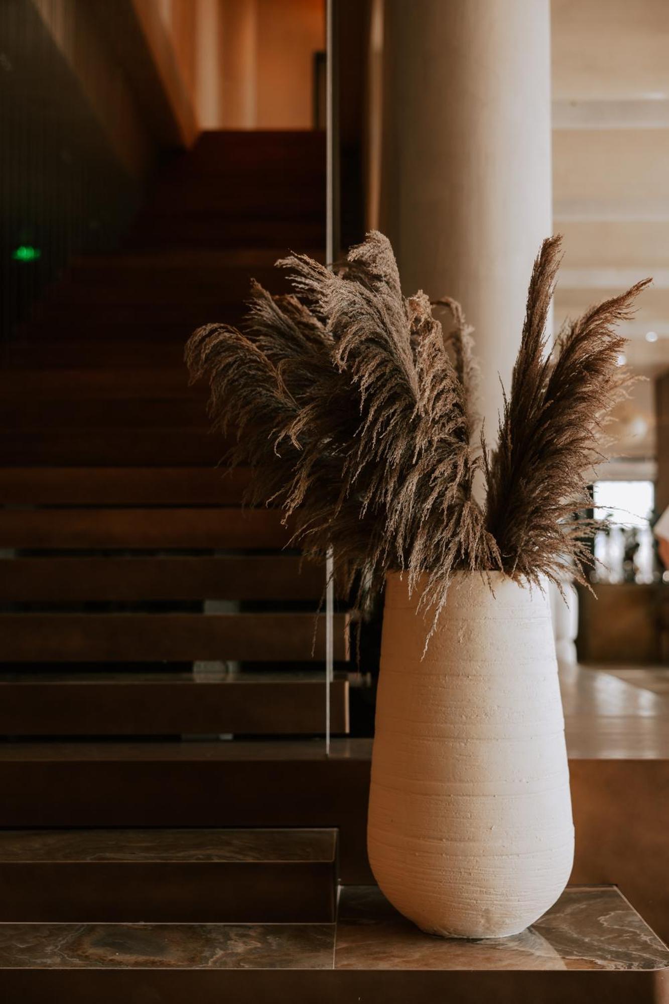 Royal G Deluxe Hotel Škalngur Kültér fotó