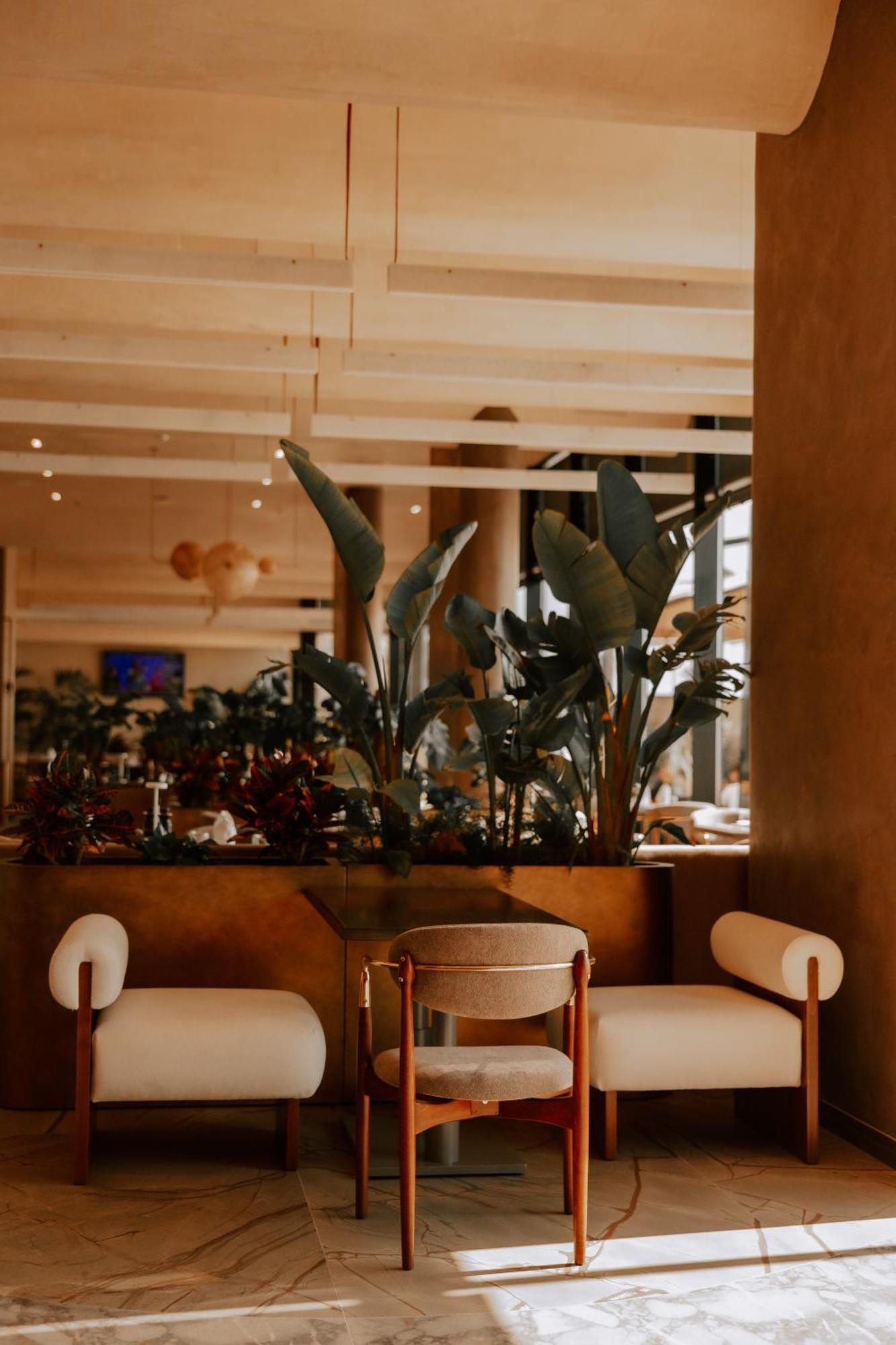 Royal G Deluxe Hotel Škalngur Kültér fotó