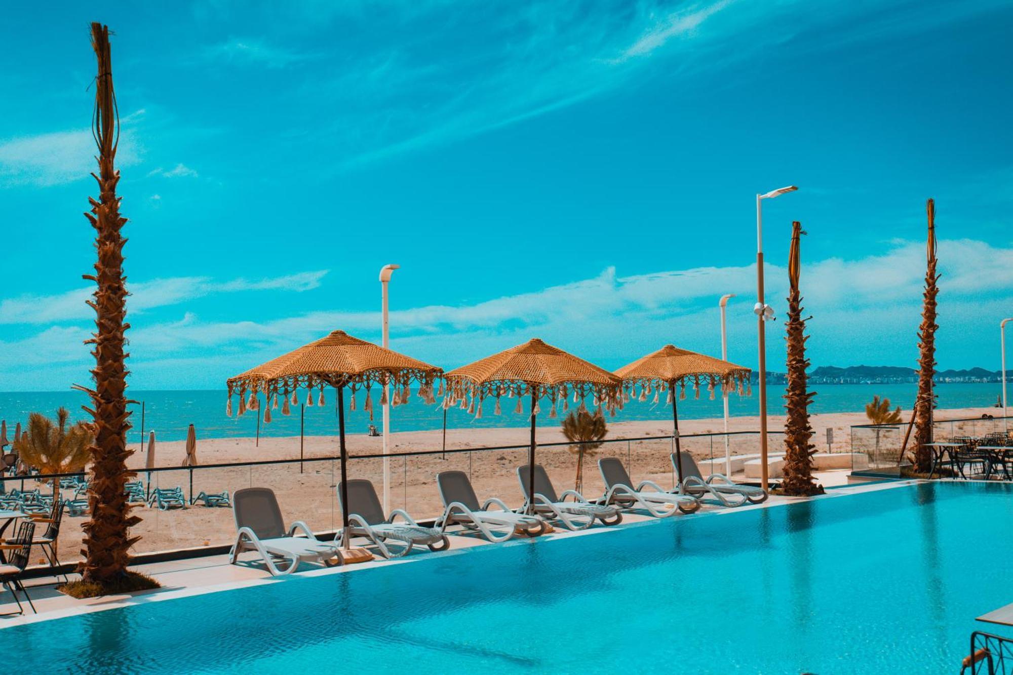 Royal G Deluxe Hotel Škalngur Kültér fotó