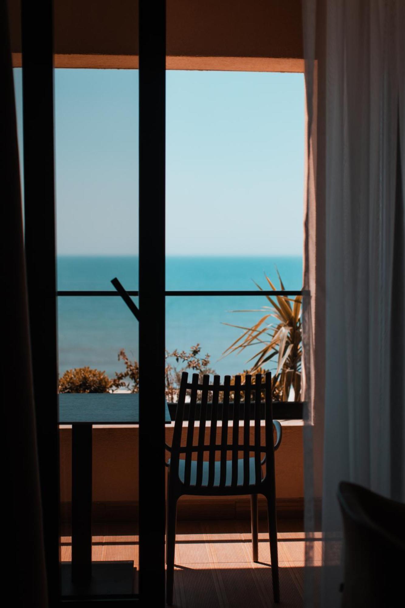 Royal G Deluxe Hotel Škalngur Kültér fotó