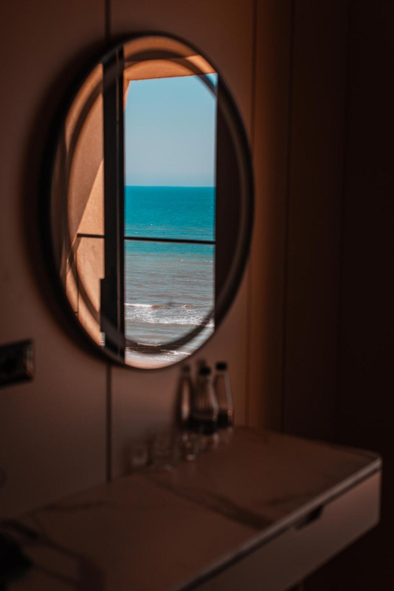 Royal G Deluxe Hotel Škalngur Kültér fotó